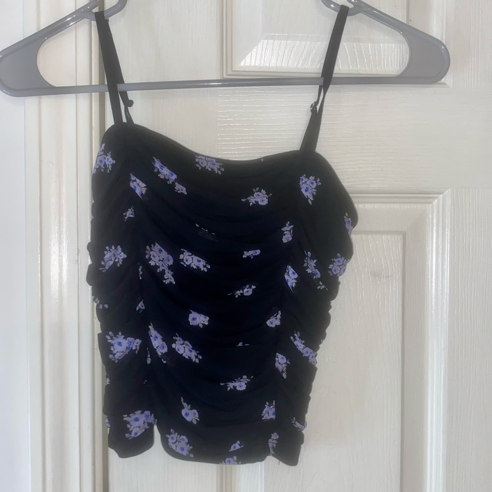 Cropped tank top